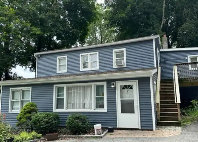 Property at 4 Riverview Ave #2, New Windsor, NY, 12553, 2 beds, 1 bath, [object Object]