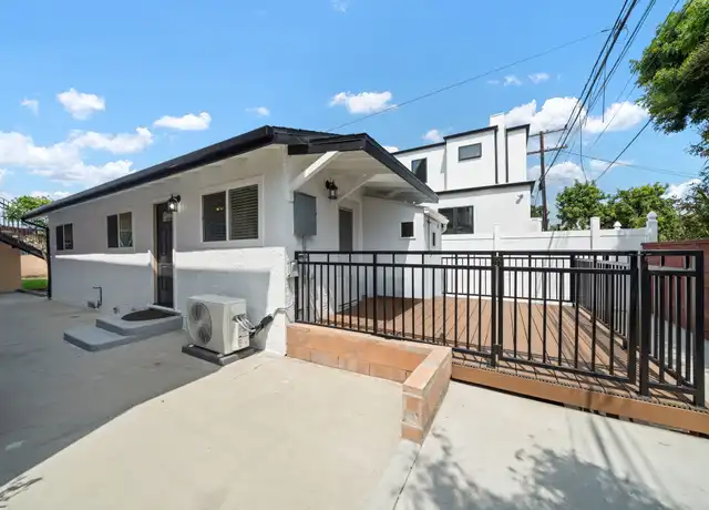 Property at 4714 Berryman Ave, Los Angeles, CA, 90230, 1 bed, 1 bath, [object Object]