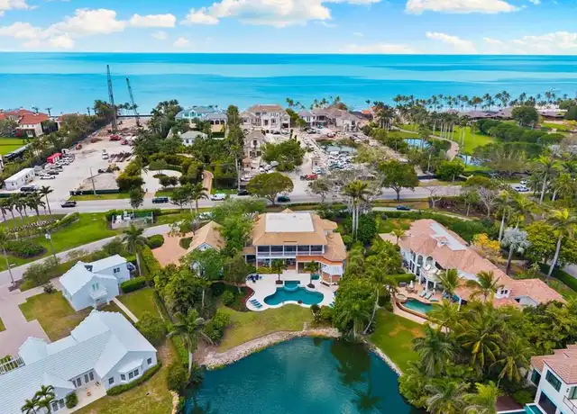 Property at 2325 Lantern Ln, Naples, FL, 34102, 4 beds, 5.5 baths, [object Object]