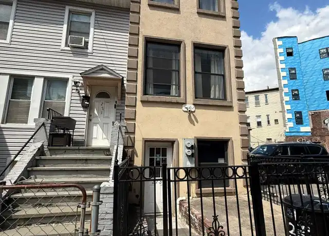 Property at 273 Fairmount Ave Unit 2, Jersey City, NJ, 07306, 3 beds, 1.5 baths, [object Object]