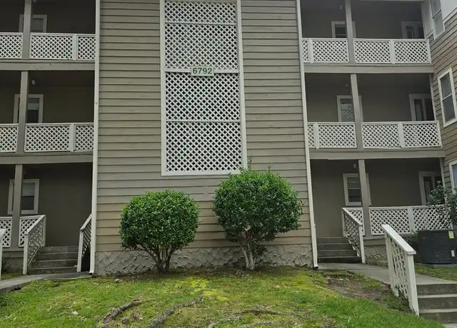 Property at 6792 Willowbrook Dr, Fayetteville, NC, 28314, 1 bed, 1 bath, [object Object]