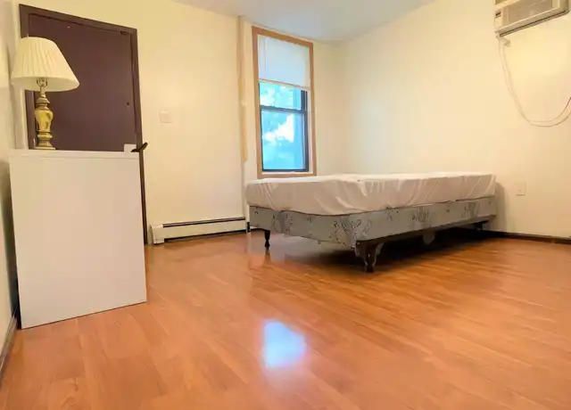 Property at 802 Pavonia Ave Unit 1, Jersey City, NJ, 07306, 4 beds, 2 baths, [object Object]