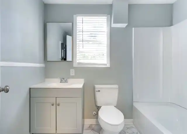 Property at 1215 Atlantic Ave, Savannah, GA, 31401, 1 bed, 1 bath, [object Object]