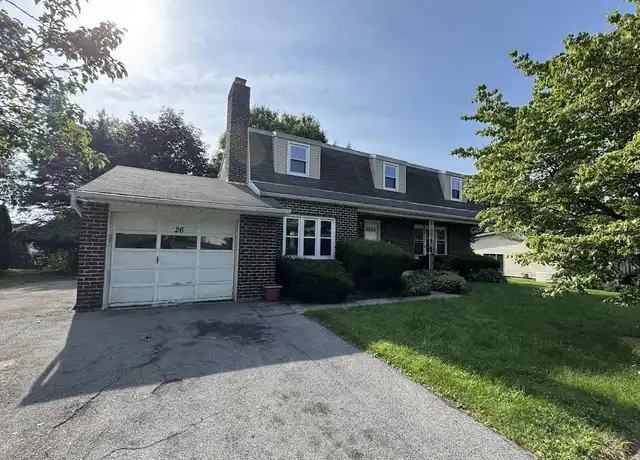 Property at 26 Dorchester Dr, Reading, PA, 19610, 5 beds, 2.5 baths, [object Object]