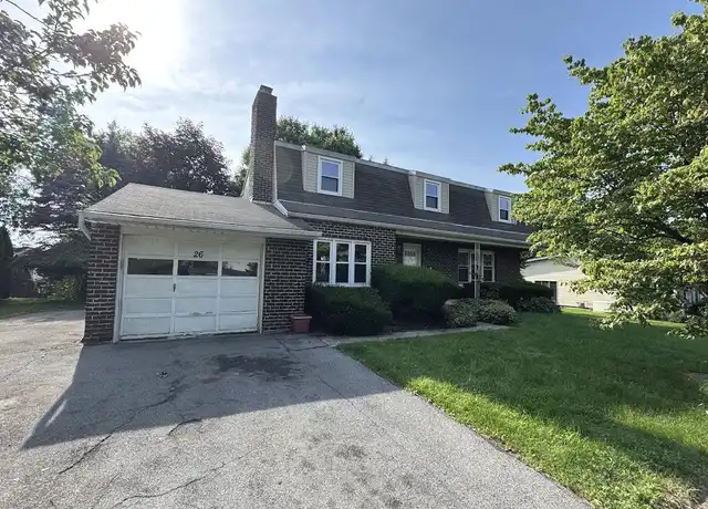 Property at 26 Dorchester Dr, Reading, PA, 19610, 5 beds, 2.5 baths, [object Object]