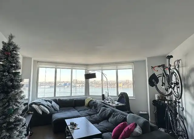 Property at 650 W 42nd St Unit 2804, New York, NY, 10036, 2 beds, 2 baths, [object Object]