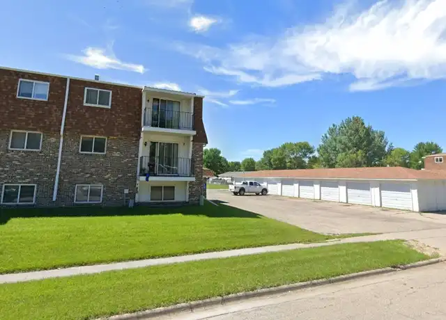 Property at Welcome to Dilworth Estates! - 102 5th St NW, Dilworth, MN, 56529, 1-2 bed, 1 bath, [object Object]