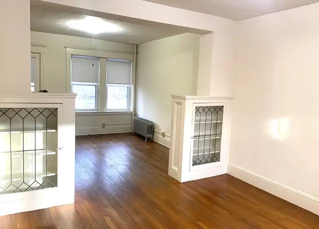 Property at Parkview - 290-294 Sumner Ave, Springfield, MA, 01108, 2 beds, 1 bath, [object Object]