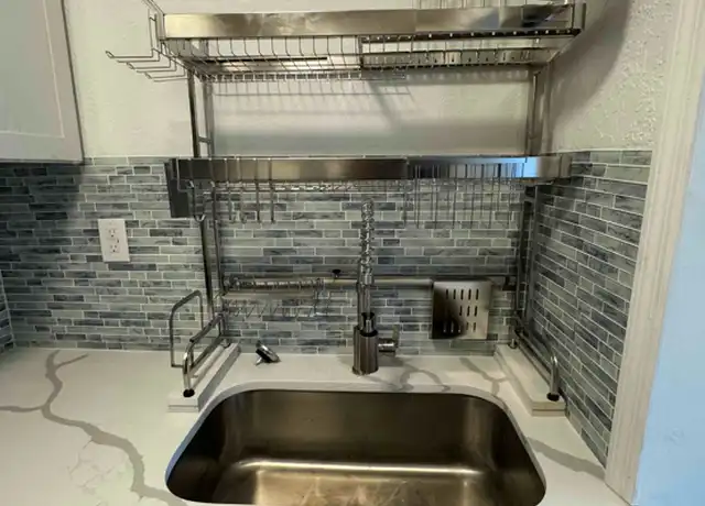 Property at 505 E Cummings St Unit B (Condo), Lake Alfred, FL, 33850, 1 bed, 1 bath, [object Object]