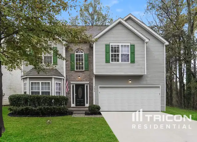 Property at 3830 Pauline Ln, Charlotte, NC, 28216, 4 beds, 2.5 baths, [object Object]