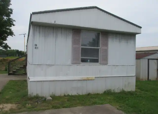 Property at 411 Debbie St, Oak Grove, KY, 42262, 3 beds, 2 baths, [object Object]