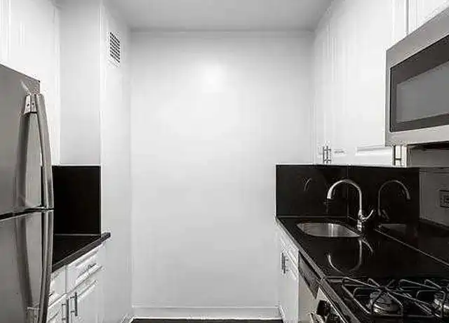 Property at 320 E 23rd St Unit 15B, New York, NY, 10010, 1 bed, 1 bath, [object Object]