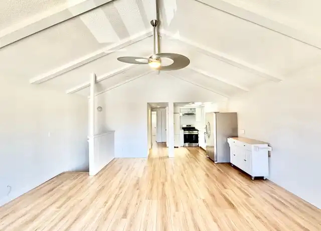 Property at 372 Highland Dr, Oxnard, CA, 93035, 2 beds, 1 bath, [object Object]