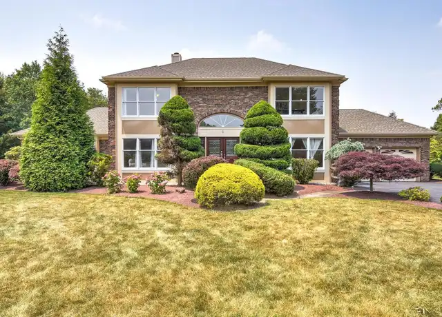 Property at 6 Eastern Cir, Princeton Junction, NJ, 08550, 5 beds, 4.5 baths, [object Object]
