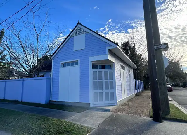 Property at 1033 Joliet St, New Orleans, LA, 70118, 1 bed, 1 bath, [object Object]