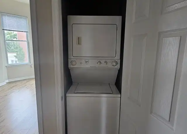 Property at 1012 W Lafayette Ave Unit 2, Baltimore, MD, 21217, 1 bed, 1 bath, [object Object]