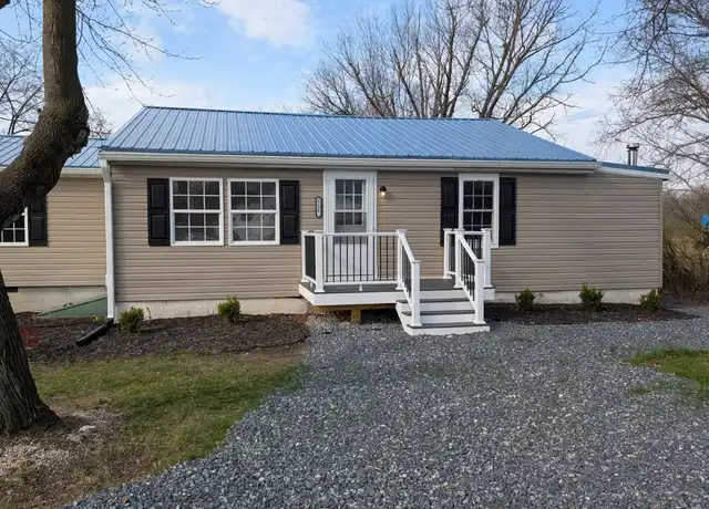Property at 3296 Williamson Rd, Greencastle, PA, 17225, 3 beds, 2 baths, [object Object]