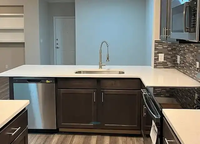 Property at The Fairways at Piper Glen Apartments - 6200 Birkdale Valley Dr, Charlotte, NC, 28277, 1-2 bed, 1-2 bath, [object Object]
