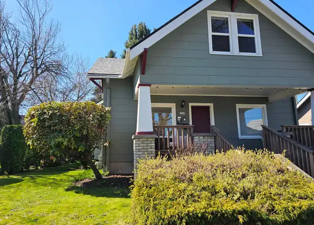 Property at 4249 SE 9th Ave Unit B, Portland, OR, 97202, 1 bed, 1 bath, [object Object]