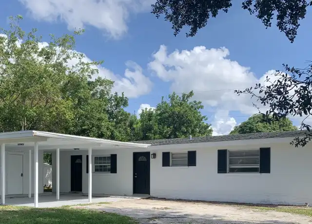Property at 239 Salem Ave NW, Port Charlotte, FL, 33952, 3 beds, 2 baths, [object Object]