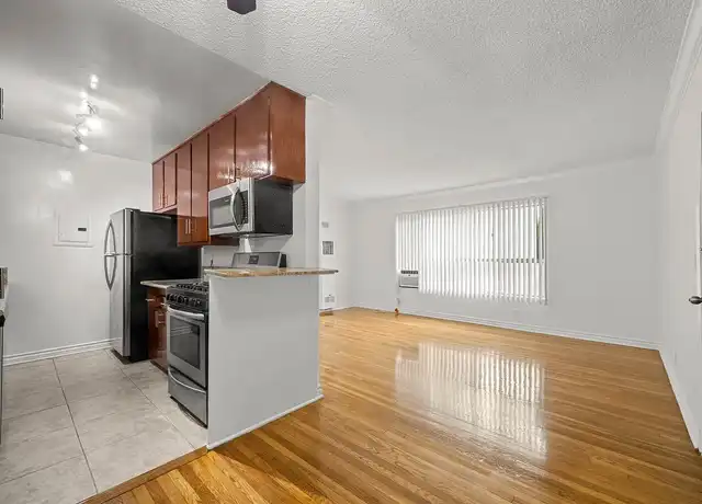 Property at 956 Wilcox Ave, Los Angeles, CA, 90038, 1 bed, 1 bath, [object Object]