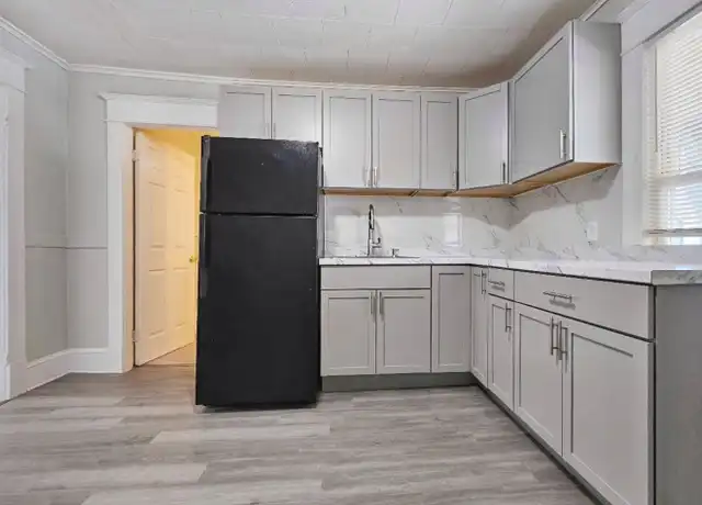 Property at 580 Plainfield St Unit 2L, Springfield, MA, 01107, 3 beds, 1 bath, [object Object]