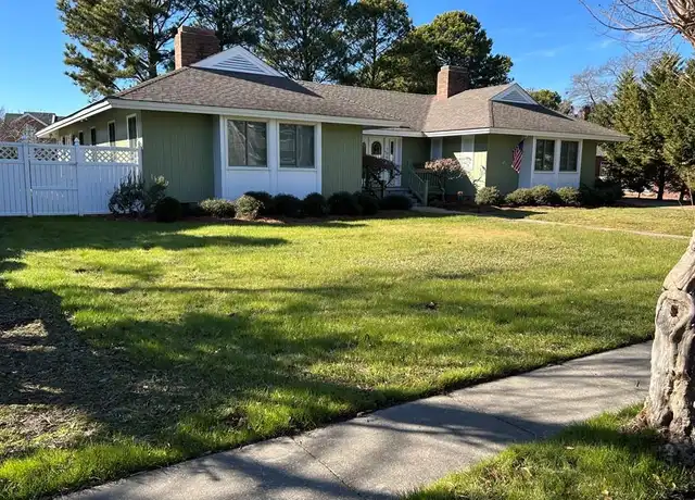 Property at 208 Washington St, Portsmouth, VA, 23704, 4 beds, 2.5 baths, [object Object]