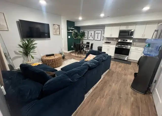 Property at 118 Fleming Ave Unit 1, Newark, NJ, 07105, 2 beds, 1 bath, [object Object]