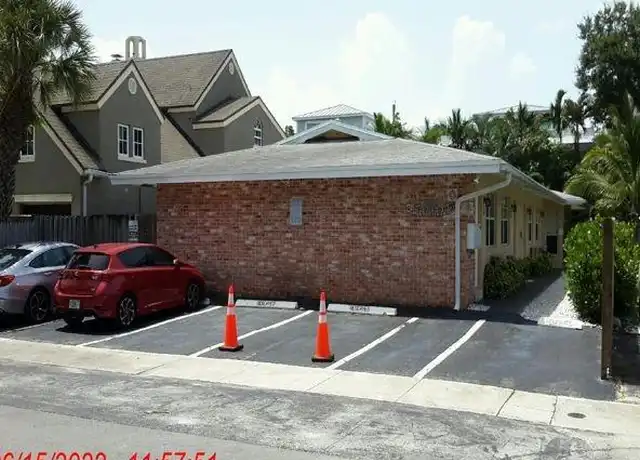 Property at 1416 NE 5th Ct Unit 2, Fort Lauderdale, FL, 33301, 1 bed, 1 bath, [object Object]