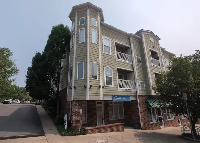 Property at 7009 Lenox Village Dr #202, Nashville, TN, 37211, 1 bed, 1 bath, [object Object]