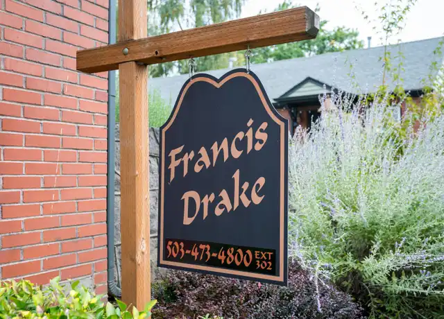 Property at 2211 NE Pacific St Unit 5, Portland, OR, 97232, 1 bed, 1 bath, [object Object]