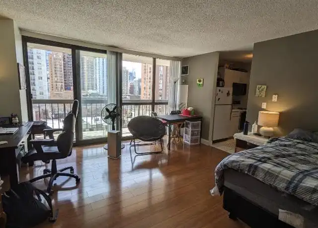 Property at 33 W Delaware Pl, Chicago, IL, 60610, 1 bed, 1 bath, [object Object]