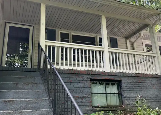 Property at 10 Arcadia Cir, Greenville, SC, 29605, 3 beds, 2 baths, [object Object]