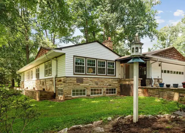 Property at 40240 Braddock Rd, Aldie, VA, 20105, 3 beds, 2.5 baths, [object Object]