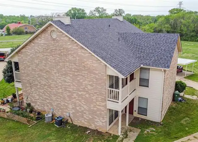 Property at 800 Treadwell Ct Unit 800B, Hurst, TX, 76053, 2 beds, 2.5 baths, [object Object]