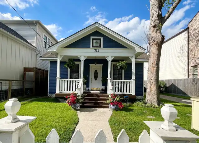 Property at 711 E 10th 1/2 St, Houston, TX, 77008, 2 beds, 1 bath, [object Object]