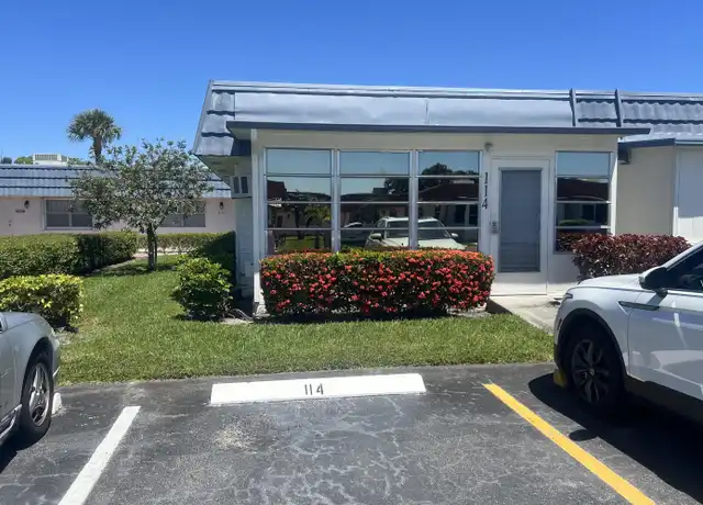Property at 114 Waterford E, Delray Beach, FL, 33446, 1 bed, 1.5 baths, [object Object]