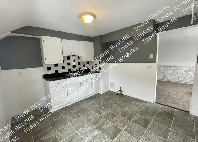 Property at 12 Folger St Unit 2, Buffalo, NY, 14220, 2 beds, 1 bath, [object Object]