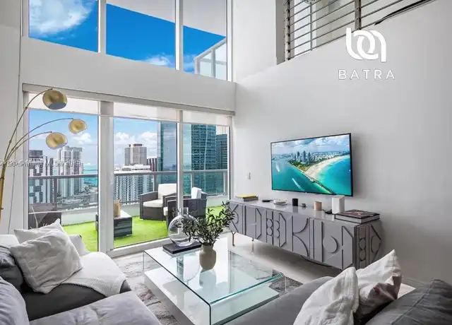Property at 41 SE 5th St #2307, Miami, FL, 33131, 2 beds, 2 baths, [object Object]