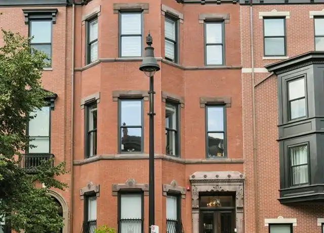 Property at 298 Beacon St Unit PH, Boston, MA, 02116, 3 beds, 3.5 baths, [object Object]