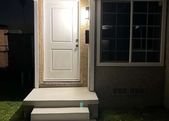 Photo of 335 W Almond St, Compton, CA 90220