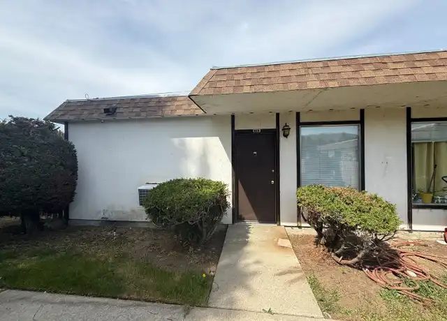 Property at 1208 Marr St Unit 1208 C, Wenatchee, WA, 98801, 1 bed, 1 bath, [object Object]