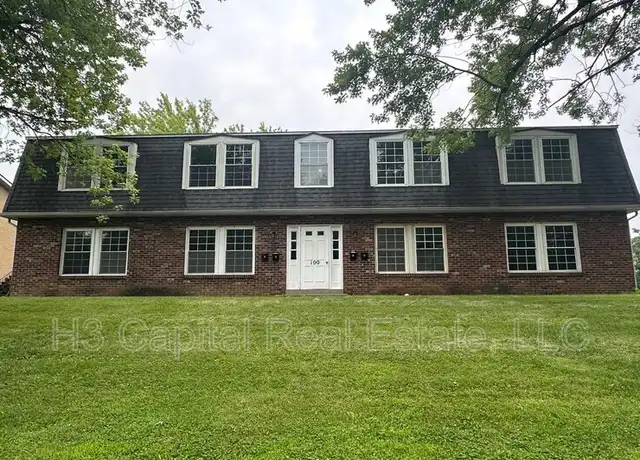 Property at 100 Gettysburg Rd Unit B, Belleville, IL, 62226, 2 beds, 1 bath, [object Object]