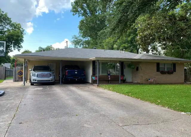 Property at 866 Sewanee Pl, Shreveport, LA, 71105, 3 beds, 2 baths, [object Object]