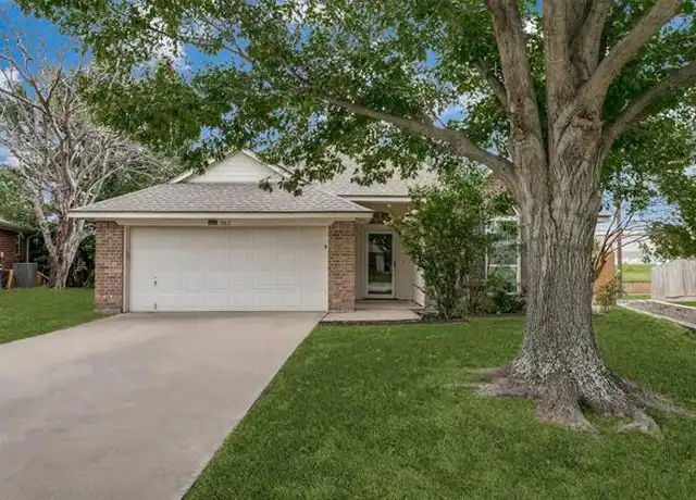 Property at 962 Meadow Cir N, Keller, TX, 76248, 3 beds, 2 baths, [object Object]