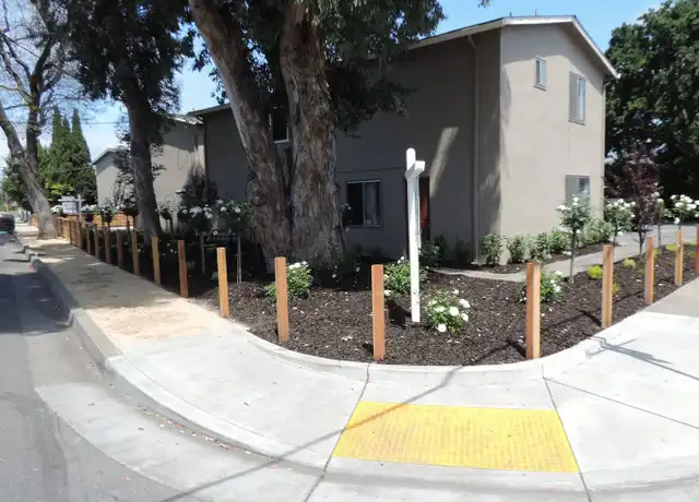 Property at 1101 Almanor Ave Unit 3, Menlo Park, CA, 94025, 1 bed, 1 bath, [object Object]