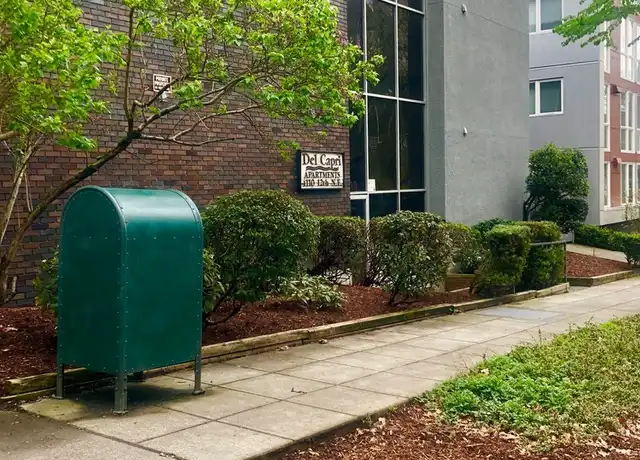 Property at Del Capri - 4110 12th Ave NE, Seattle, WA, 98105, 1 bed, 1 bath, [object Object]