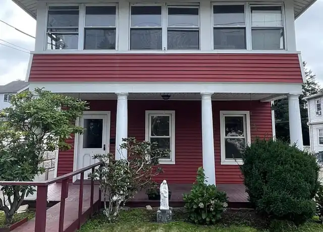 Property at 651 Main St, Branford, CT, 06405, 2 beds, 1 bath, [object Object]