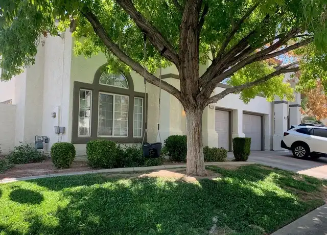 Property at 210 Winnsboro St, Henderson, NV, 89074, 2 beds, 2.5 baths, [object Object]