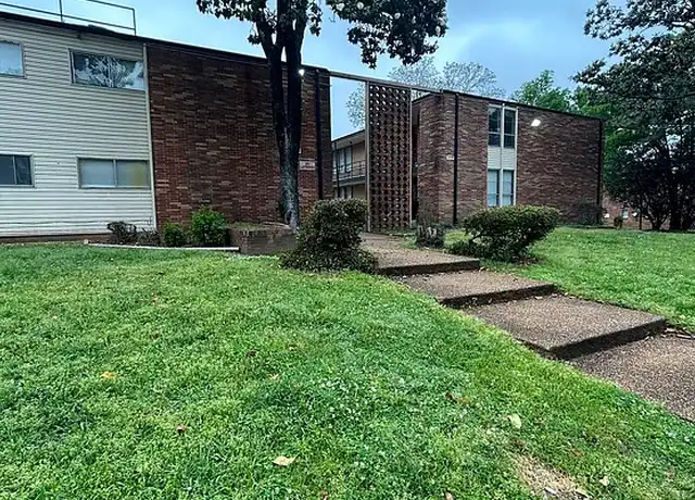 Property at 105 N Belvedere Blvd #9, Memphis, TN, 38104, 2 beds, 1 bath, [object Object]